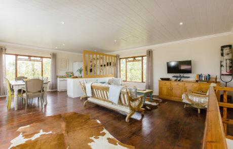 self catering accommodation mossel bay nguni view cape vacca 4